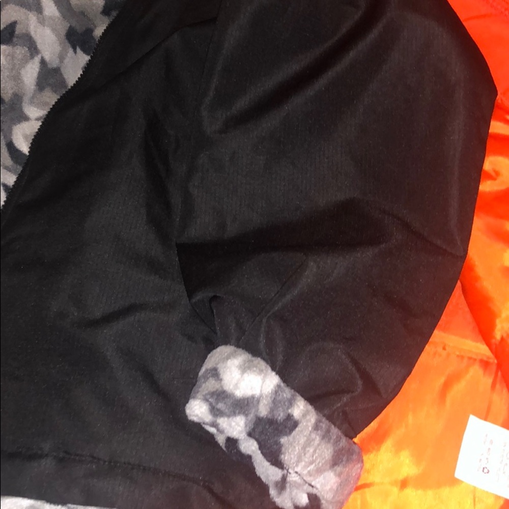 Boys Athletech Winter coat w/ detachable jacket - Picture 11 of 14